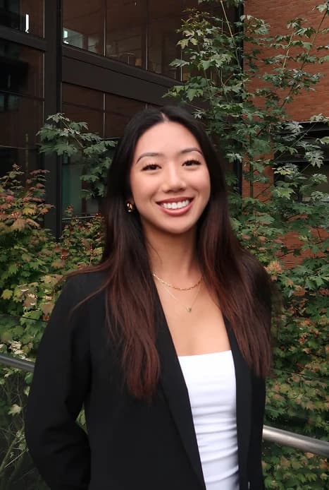 Brianna Zhou, portrait
